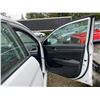 Image 35 : 0C -- 2017 HYUNDAI ELANTRA, WHITE, 159362 KMS, FRONT WHEEL DRIVE "NO RESERVE" "REPO UNIT"