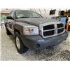 Image 8 : 152 -- 2006 DODGE DAKOTA, GREY, 253613 KMS, REAR WHEEL DRIVE