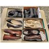 Image 1 : 427 -- 6 BOXES OF WOMENS SIZE 7 1/2 DRESS SHOES AND BOOTS