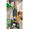 Image 2 : BODY GLOVE PERFORMER SERIES INFLATABLE PADDLE BOARD W/BAG AND ACCESSORIES