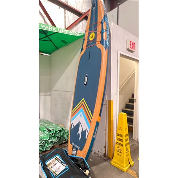 BODY GLOVE PERFORMER SERIES INFLATABLE PADDLE BOARD W/BAG AND ACCESSORIES