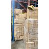 Image 2 : 3 PALLETS OF DISPOSABLE ISOLATION GOWNS (NON MEDICAL) -APPROX. 30 BOXES PER PALLET/120 PCS. PER BOX