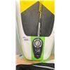 Image 2 : BODY GLOVE GROMMET INFLATABLE PADDLEBOARD W/BAG AND ACCESSORIES