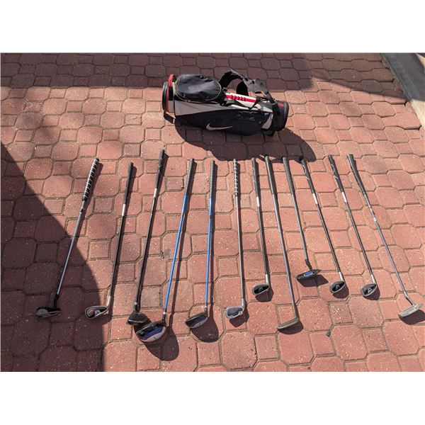 Nike Set of Childs Left Handed Golfclubs and Bag