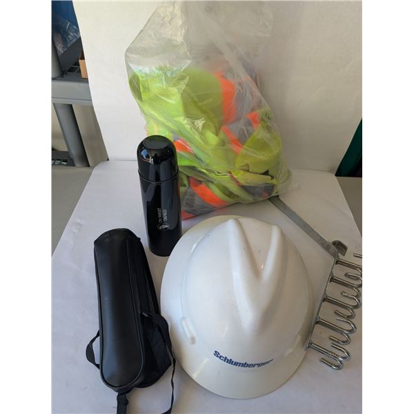 Safety Lot - Two XL Yellow vests / Hardhat / Go Container