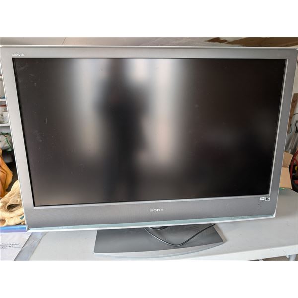 Sony Bravia 46" TV