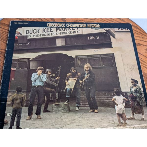 Creedence Clearwater Revival - Willie and the Poor Boys