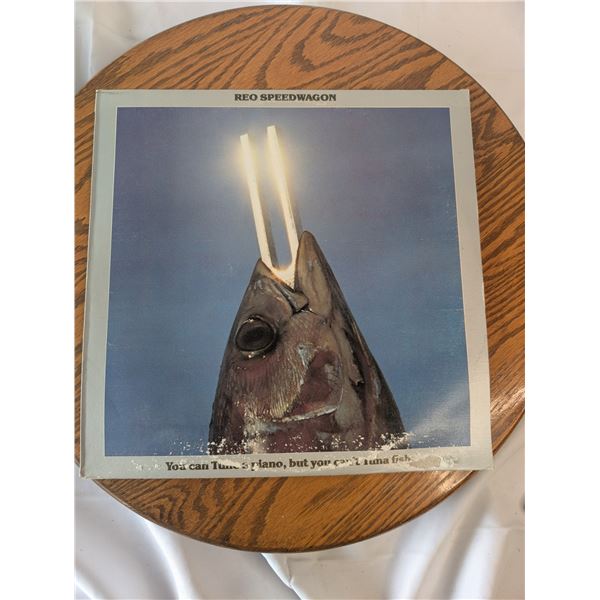 REO Speedwagon - You can Tun a Piano but you can't tunafish