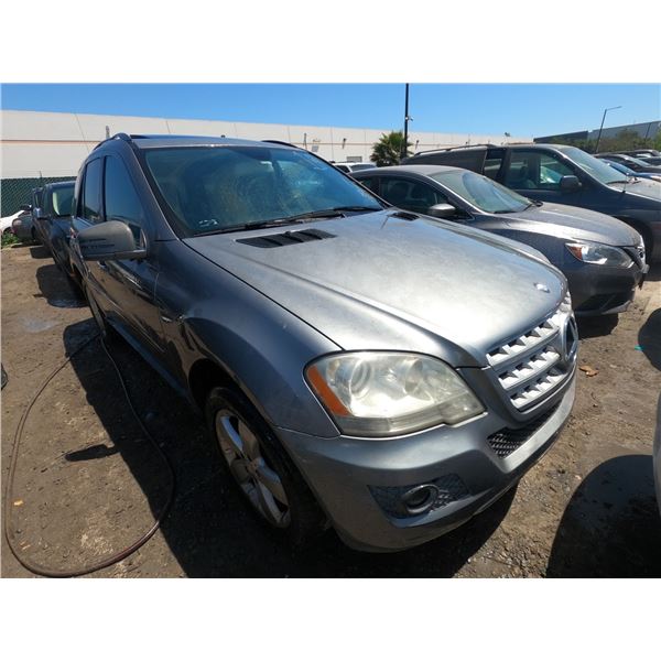 MERCEDES M CLASS 2011 ADT-DONATION