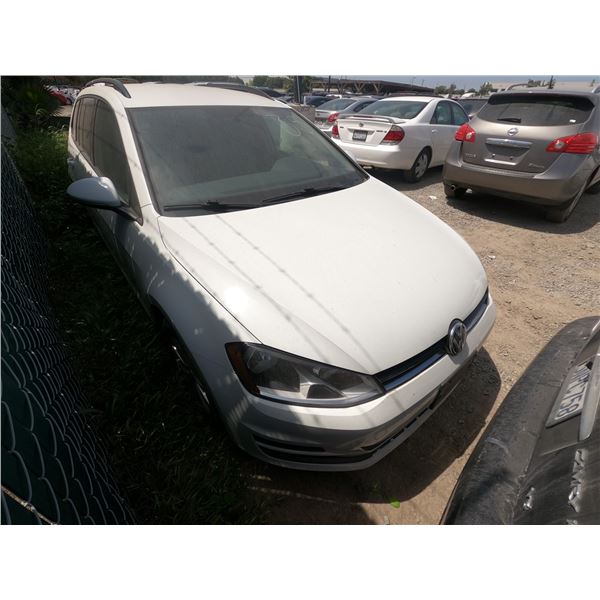 VOLKSWAGEN GOLF 2015 T-DONATION