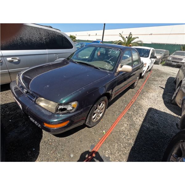 TOYOTA COROLLA 1996 SALV T/DONATION