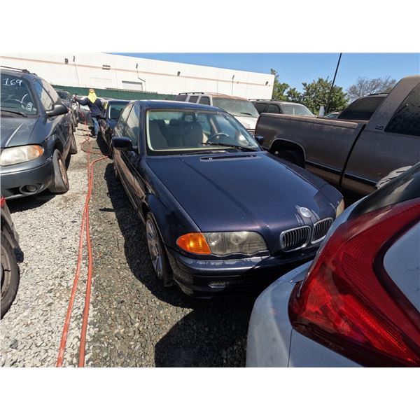 BMW 3 SERIES 2001 SALV T/DONATION