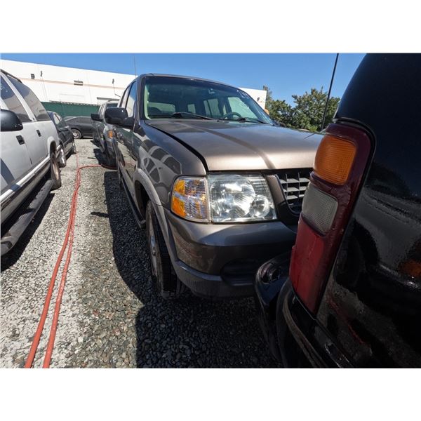 FORD EXPLORER 2002 T-DONATION