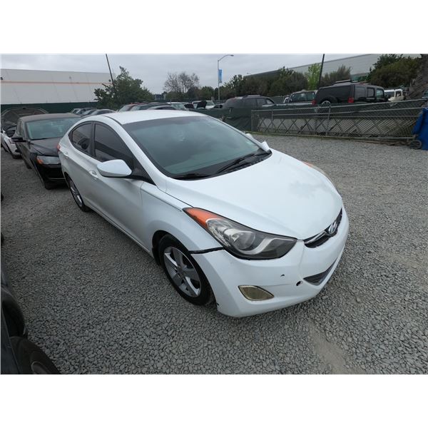 HYUNDAI ELANTRA 2013 O/S-TITLE