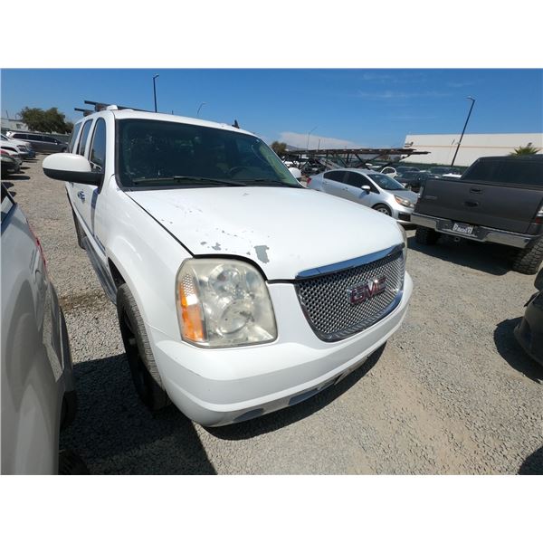 GMC YUKON DENALI 2007 T
