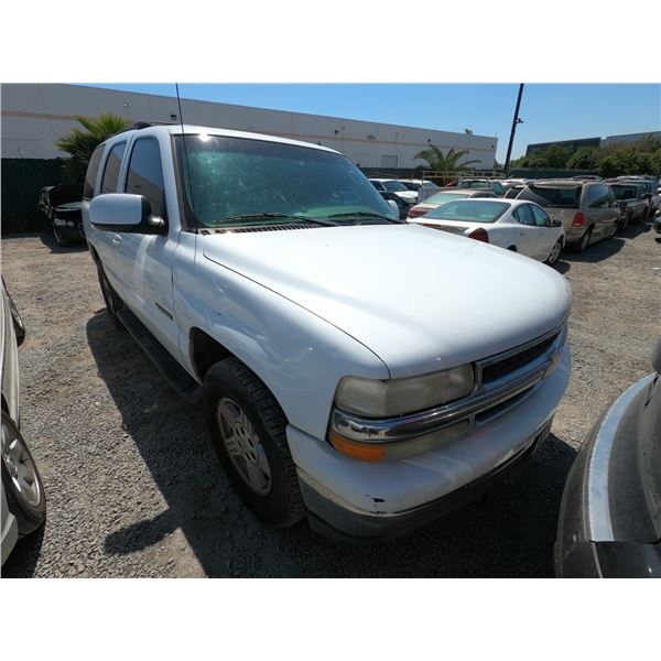 CHEVROLET TAHOE 2002 T