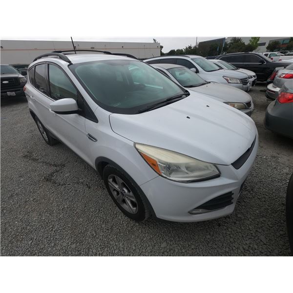 FORD ESCAPE 2015 T/EXPORT ONLY