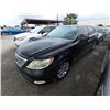 Image 2 : LEXUS LS 460 2007 SALV T/DONATION