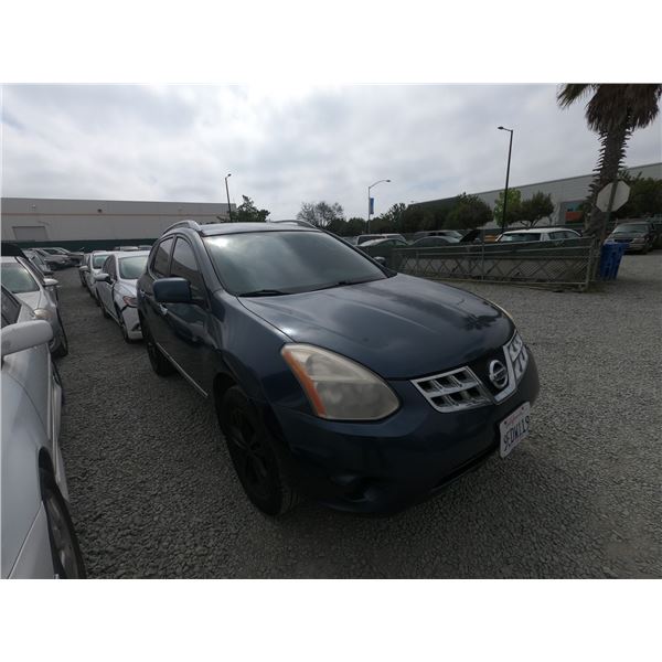 NISSAN ROGUE 2012 T