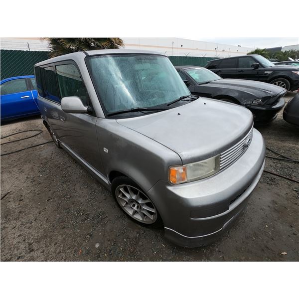 TOYOTA SCION XB 2005 T-DONATION
