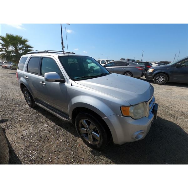 FORD ESCAPE 2010 T