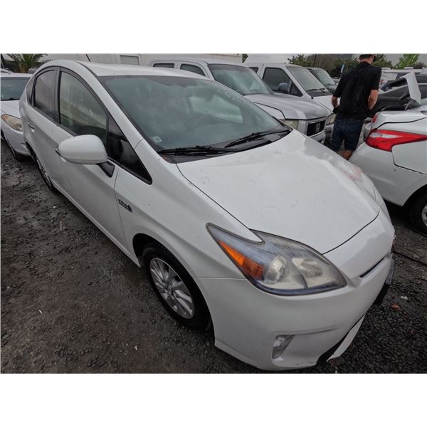 TOYOTA PRIUS 2013 T-DONATION