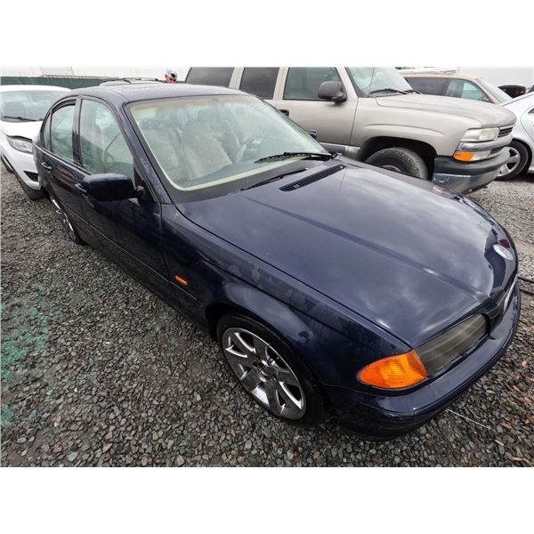 BMW 3 SERIES 2001 SALV T/DONATION
