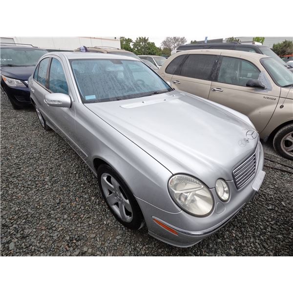 MERCEDES E-CLASS 2003 T-DONATION
