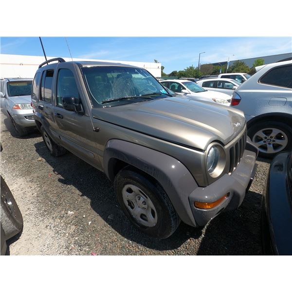 JEEP LIBERTY 2003 O/S T-DONATION