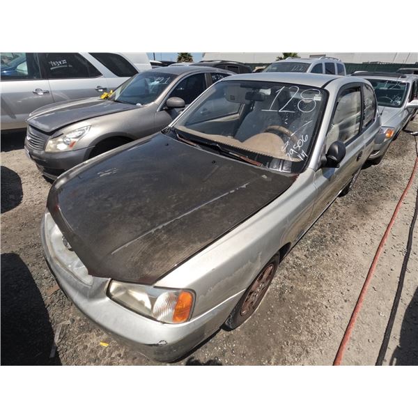 HYUNDAI ACCENT 2002 T-DONATION