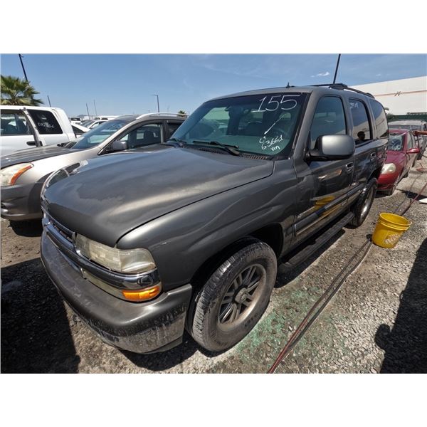 CHEV TAHOE 2002 T-DONATION