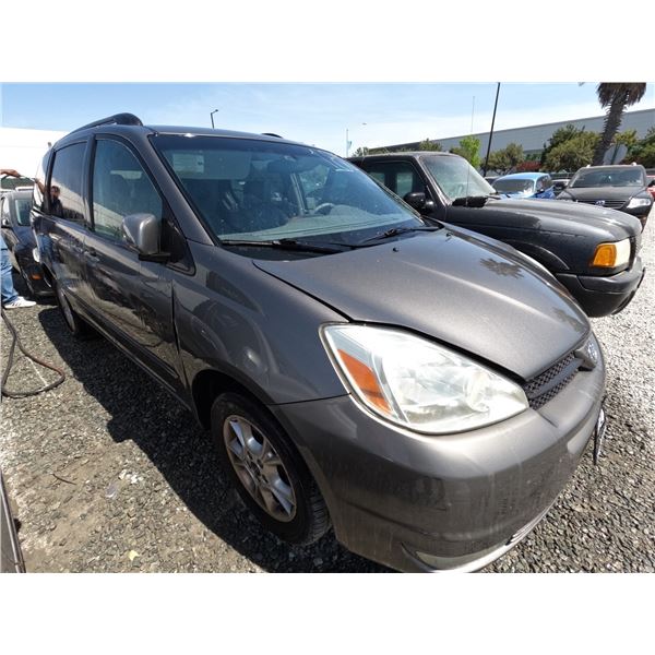 TOYOTA SIENNA 2005 T-DONATION