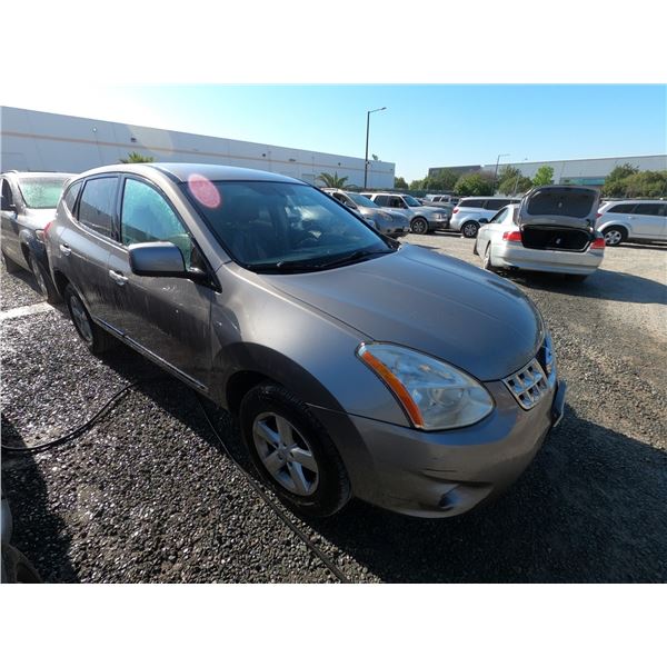 NISSAN ROGUE 2013 T