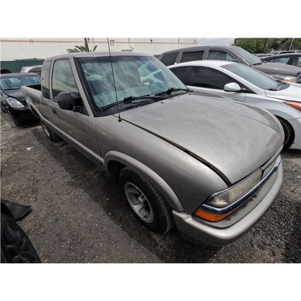 CHEV S10 2000 T-DONATION