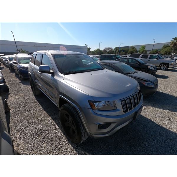 JEEP GR CHEROKEE 2015 T-2 DAYS