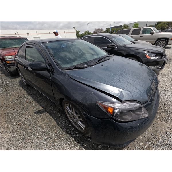 TOYOTA SCION TC 2005 SALV T/DONATION
