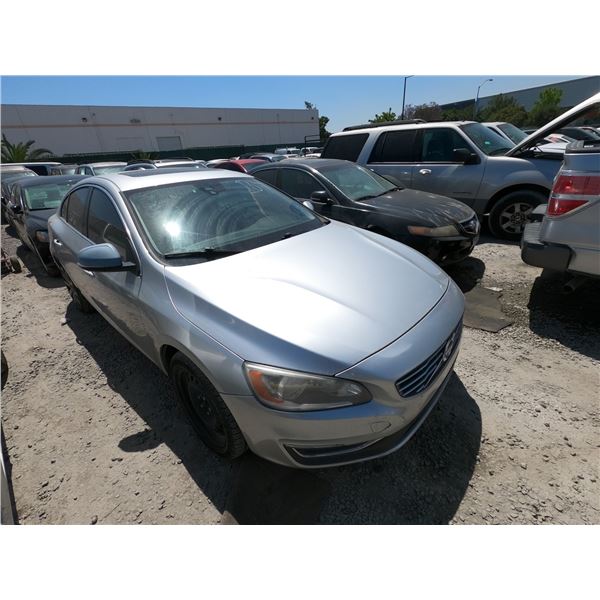 VOLVO S60 2014 OS-T/SALV/REPO