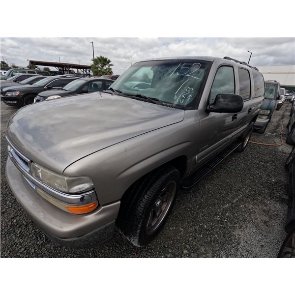 CHEV SUBURBAN 2000 T-DONATION