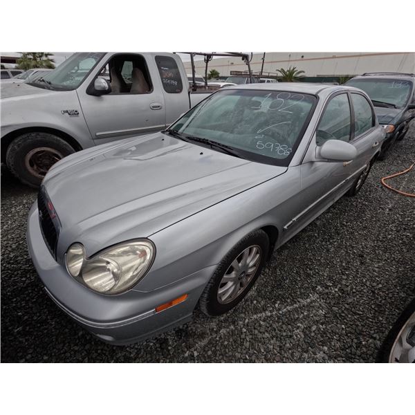 HYUNDAI SONATA 2004 T-DONATION