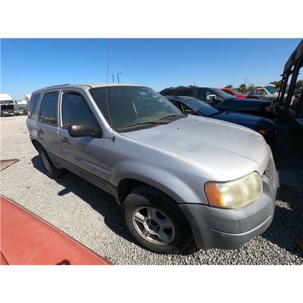 FORD ESCAPE 2003 T-DONATION