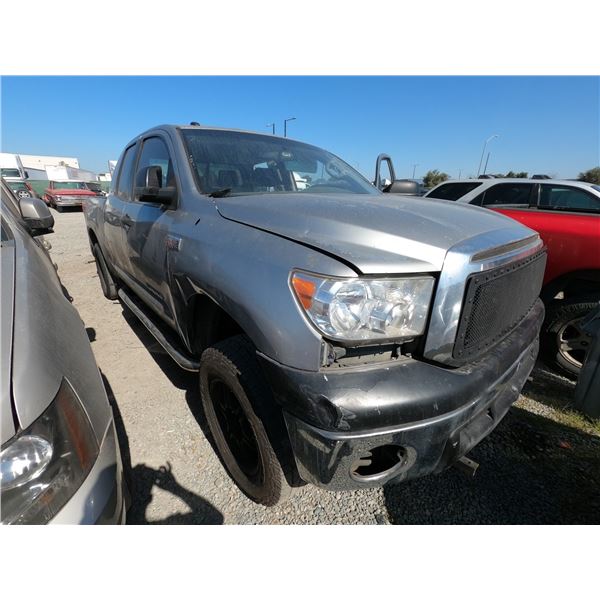 TOYOTA TUNDRA 2010 T-DONATION