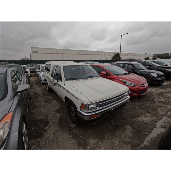 TOYOTA PICK-UP 1989 T-DONATION