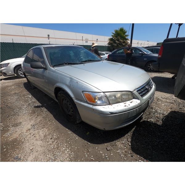 TOYOTA CAMRY 2000 T-DONATION
