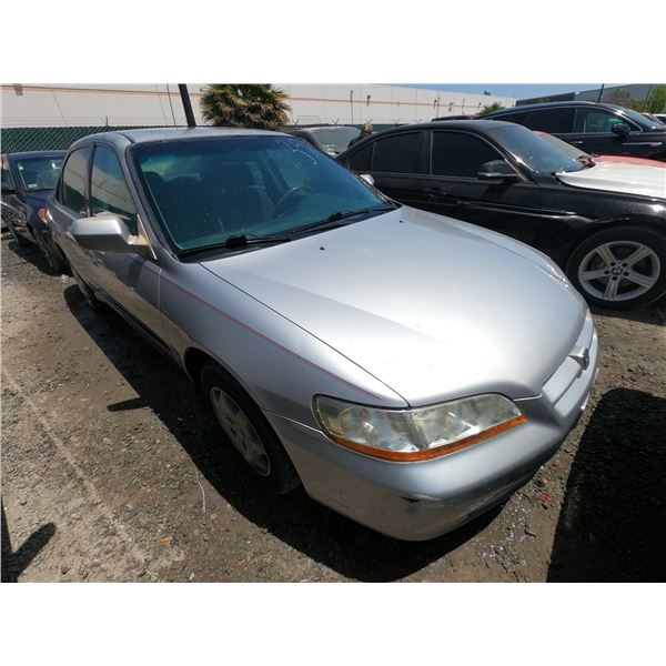 HONDA ACCORD 2000 T-DONATION