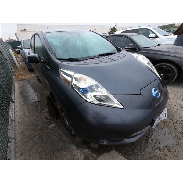 NISSAN LEAF 2013 T-DONATION