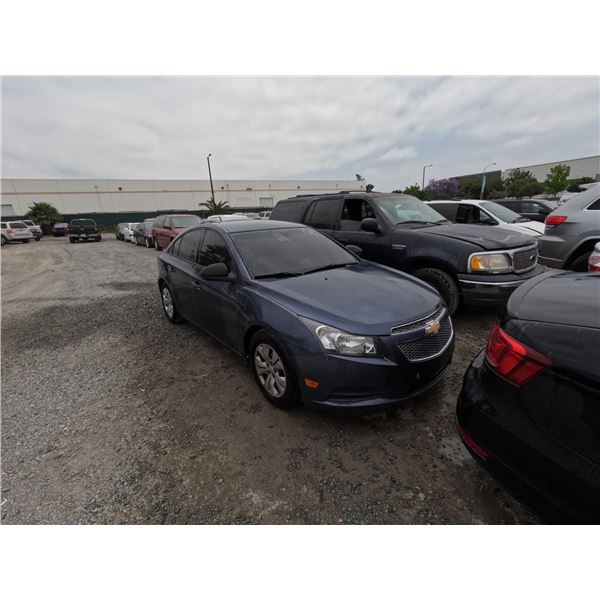 CHEV CRUZE 2014 O/S-TITLE