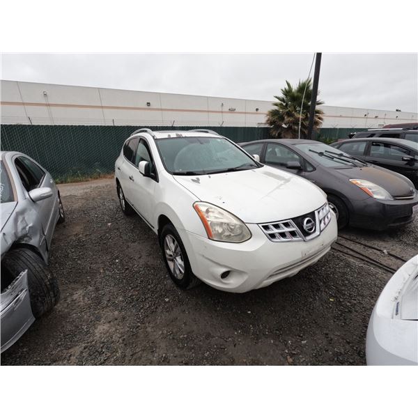 NISSAN ROGUE 2012 T