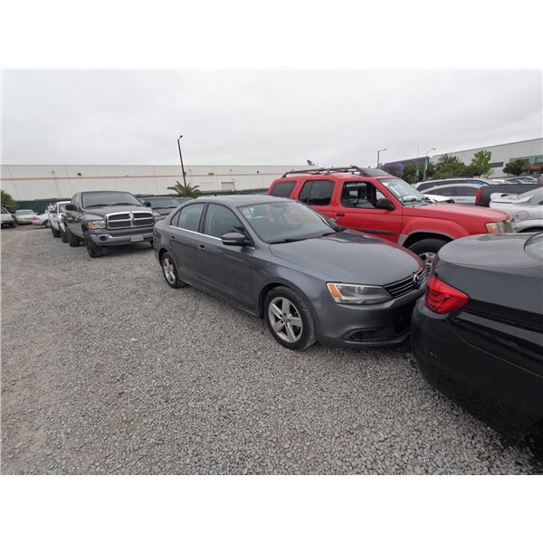 VOLKS JETTA 2013 T