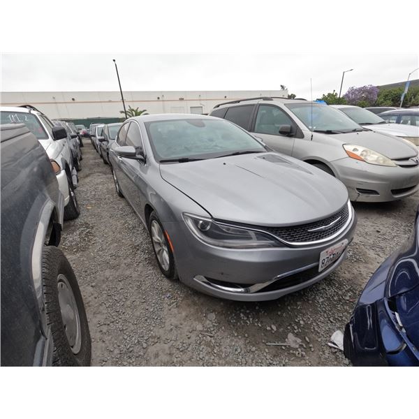 CHRYSLER 200 2015 T/REPO