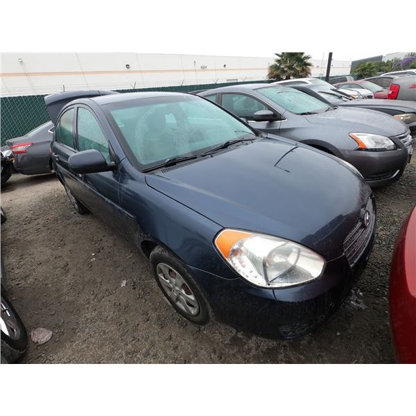 HYUNDAI ACCENT 2011 O/S T-DONATION